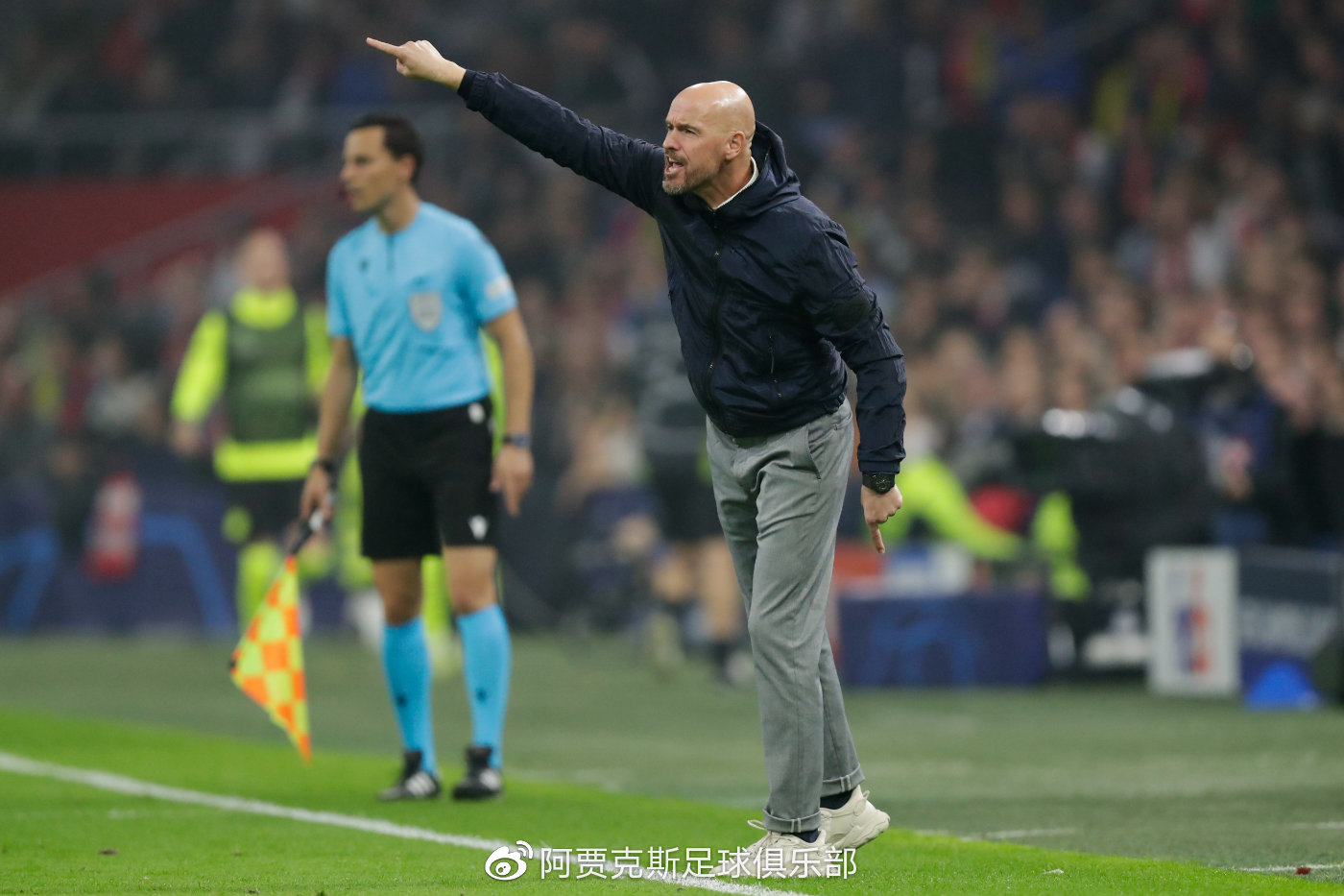 星空体育-阿贾克斯横扫多特蒙德斩获欧冠八强席位