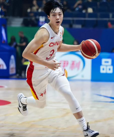 星空体育-安徽男篮大比分胜出,实力无人能敌