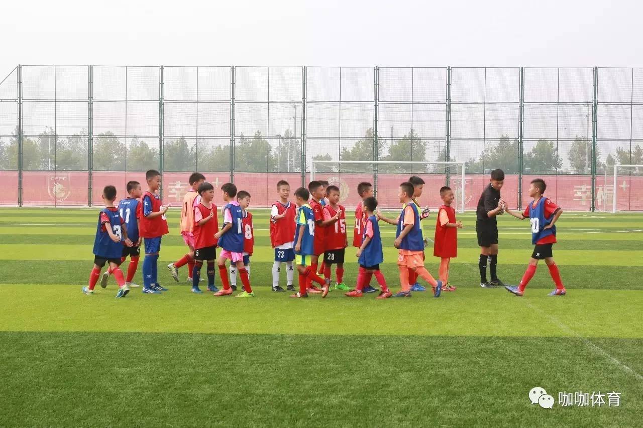 星空体育-汉堡青训学院培养未来之星取得成果